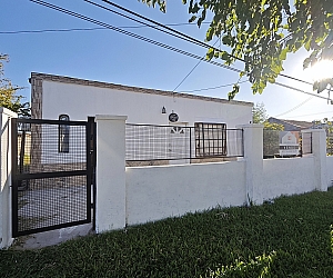 VTA-CAS-003, Casa a Refaccionar con Gran Terreno Céntrico